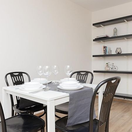 Old Town Spacious Apartment Bonifraterska By Renters Варшава Экстерьер фото