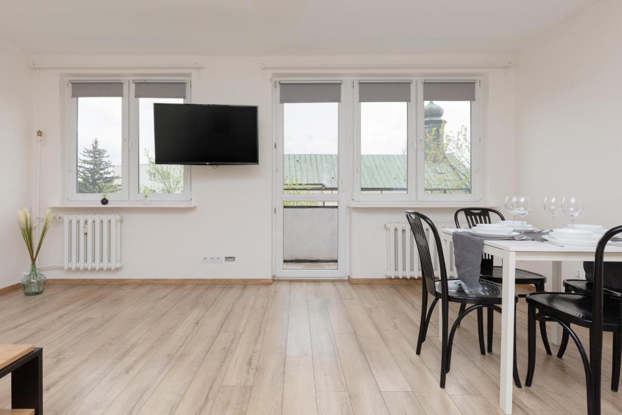 Old Town Spacious Apartment Bonifraterska By Renters Варшава Экстерьер фото